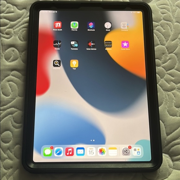 iPad Pro (2nd Gen) 128GB, Wi-Fi and Celluar